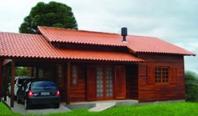 Casa Madeira para Venda