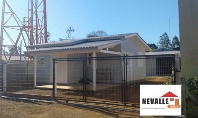 Casa Madeira para Venda